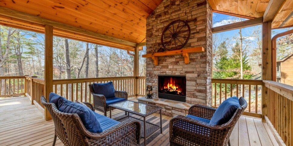 Ellijay - Bucks Bear Lodge - Exterior