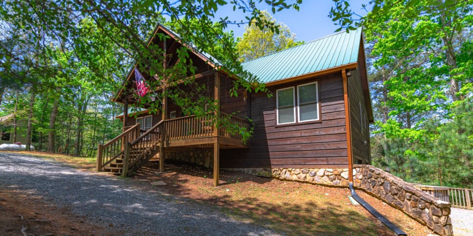 Ellijay Cabin - Dragons Den - Exterior