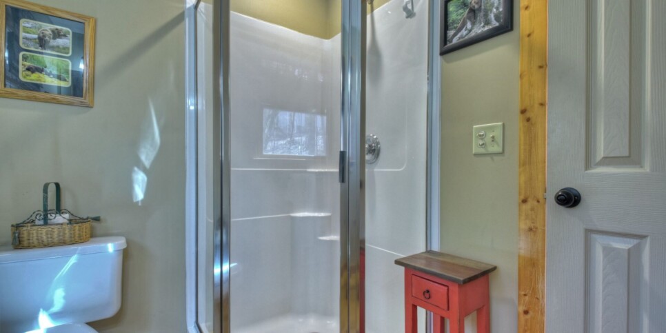 Ellijay - Harleys River Retreat - Bathroom