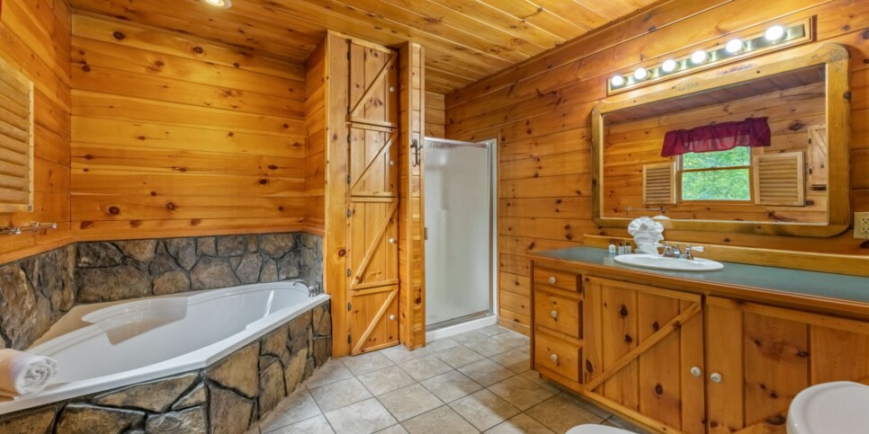 Epworth - Park Hollow - Bathroom