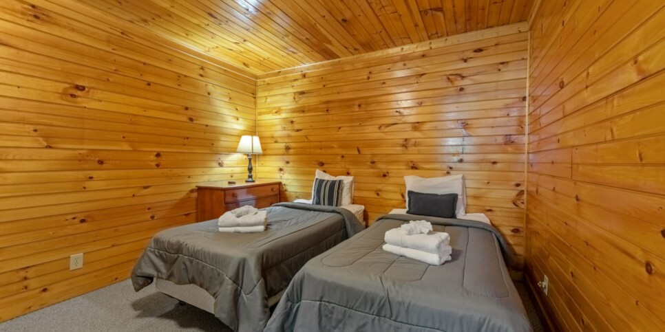 Epworth - Park Hollow - Bedroom