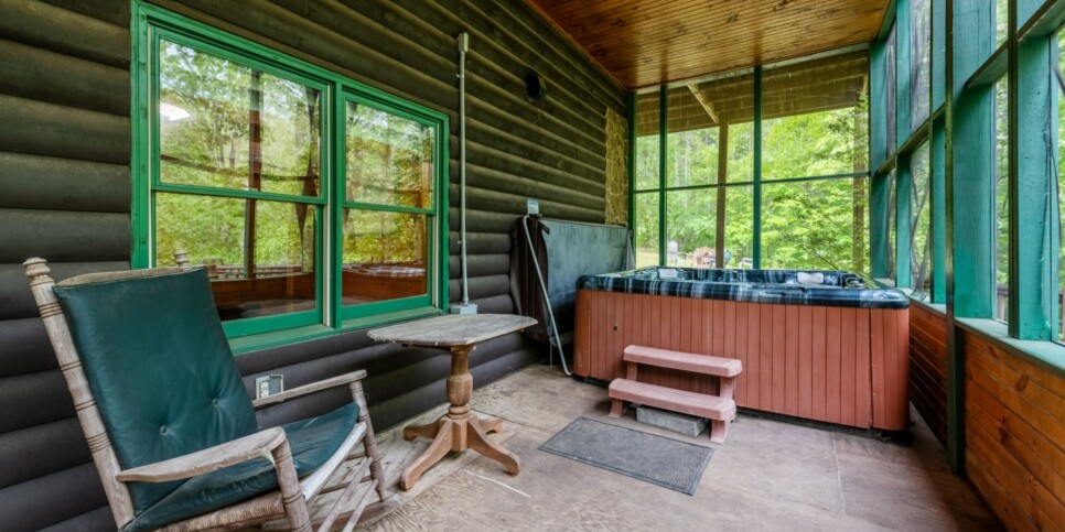 Epworth - Park Hollow - Exterior