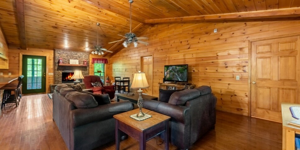 Epworth - Park Hollow - Living Room