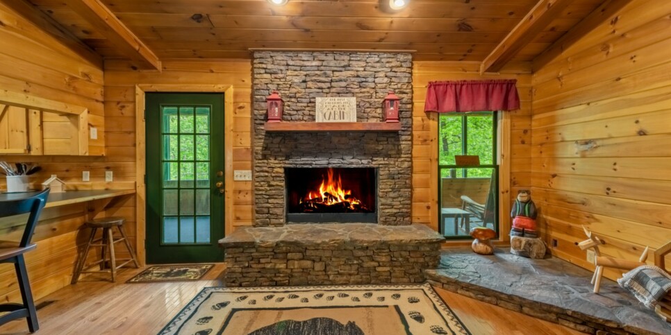 Epworth - Park Hollow - Living Room