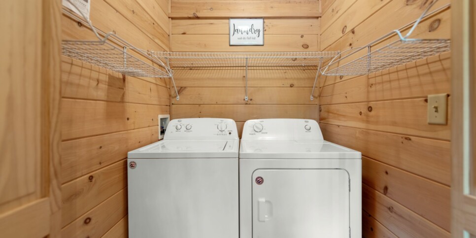 Mineral Bluff - Firefly Cabin - Laundry