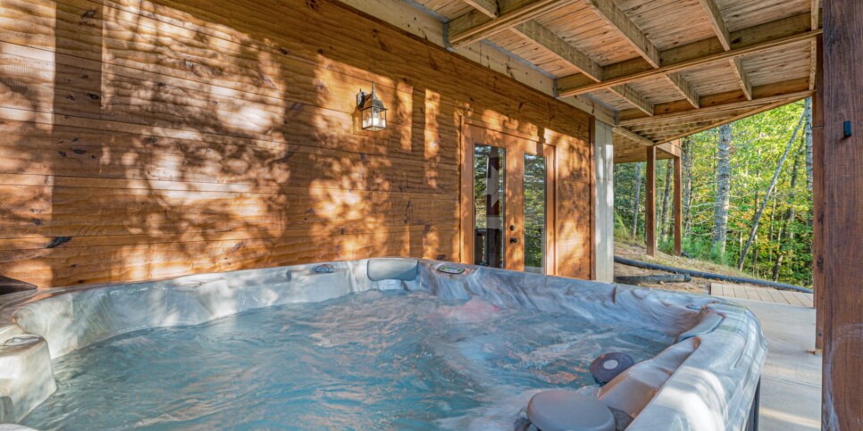 Ellijay Ga Cabin - Peaceful River Hideaway - Exterior