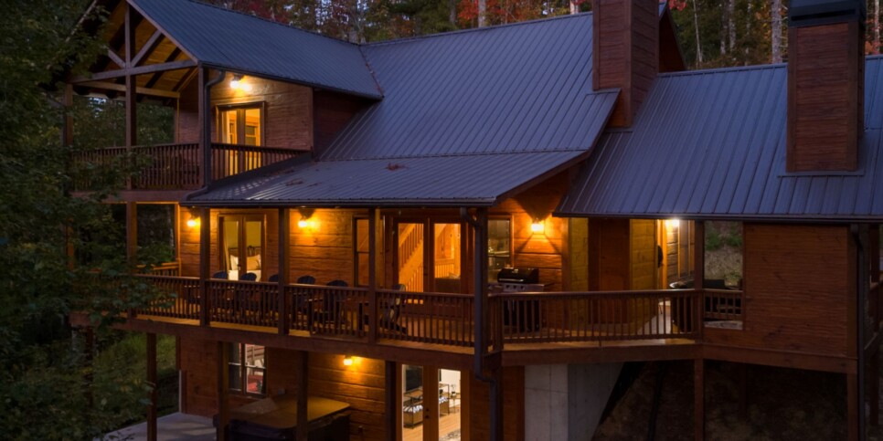 Ellijay Ga Cabin - Peaceful River Hideaway - Exterior
