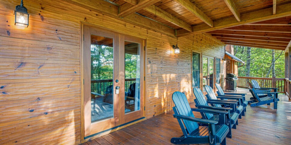 Ellijay Ga Cabin - Peaceful River Hideaway - Exterior