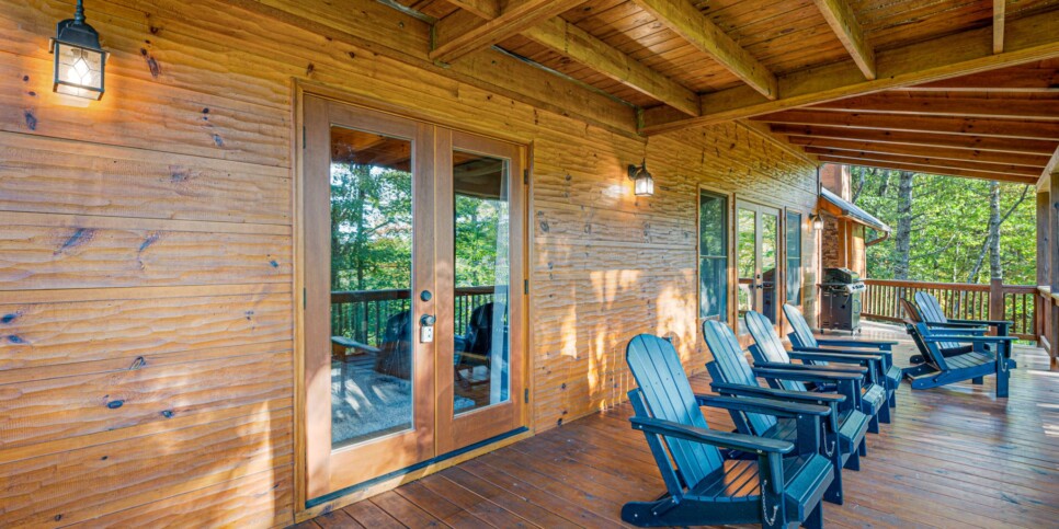 Ellijay Ga Cabin - Peaceful River Hideaway - Exterior