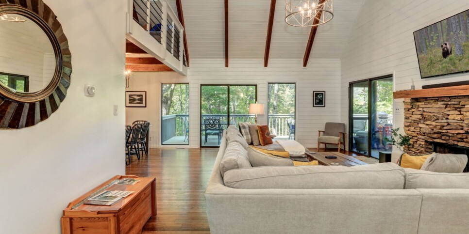 Big Canoe - Mountain Paradise 7033 - Living Room