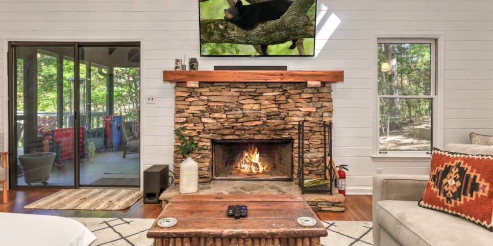 Big Canoe - Mountain Paradise 7033 - Living Room