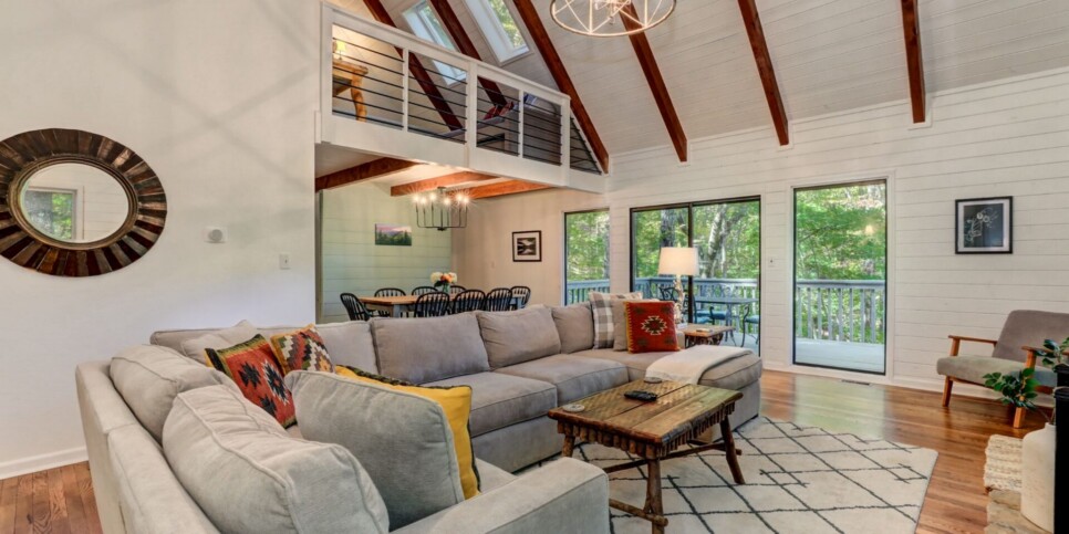 Big Canoe - Mountain Paradise 7033 - Living Room