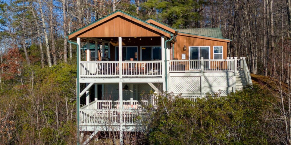 Blue Ridge Cabin - Fireside Bluff - Exterior