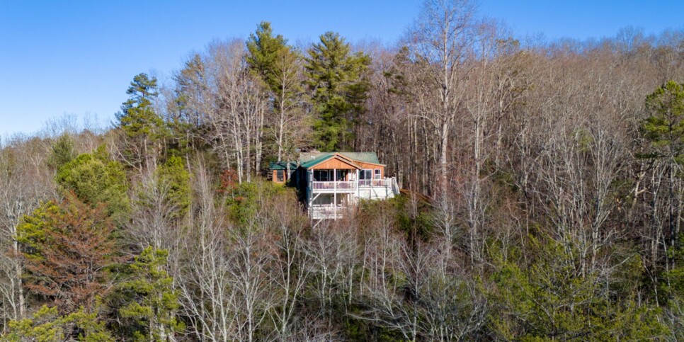 Blue Ridge Cabin - Fireside Bluff - Exterior