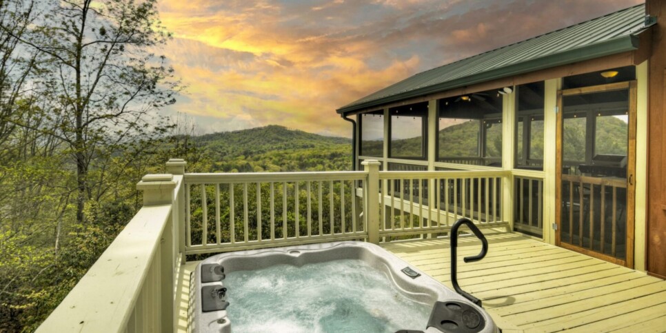 Blue Ridge - Fireside Bluff - Exterior