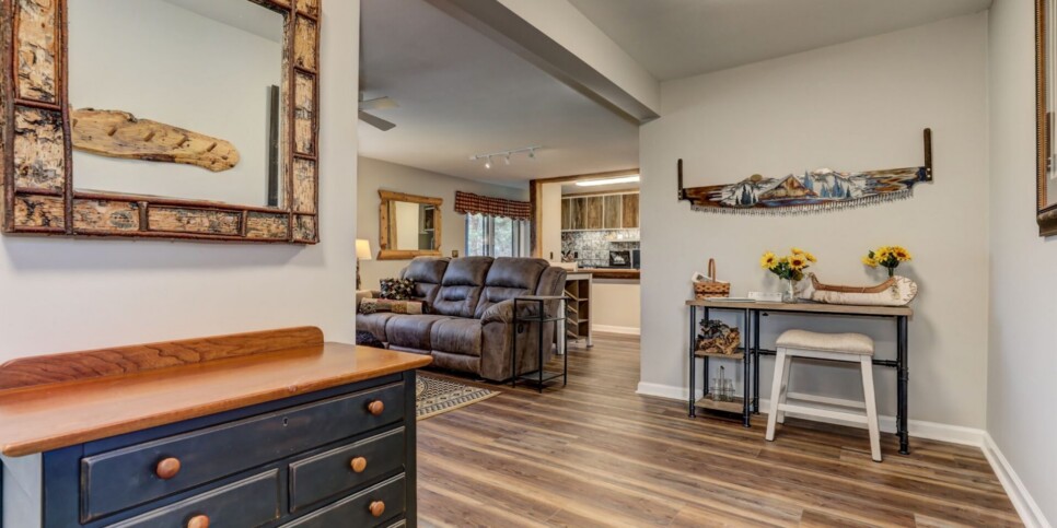 Big Canoe - 403A Sconti View 2 - Living Room