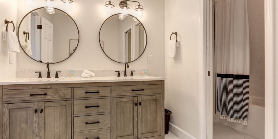Big Canoe Rental - McElroy Manor - Bathroom