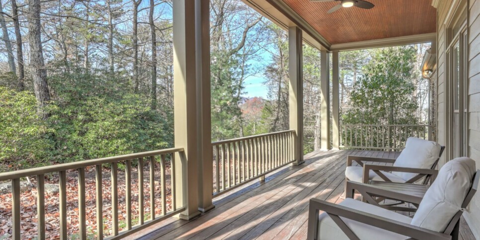 Big Canoe Rental - McElroy Manor - Exterior