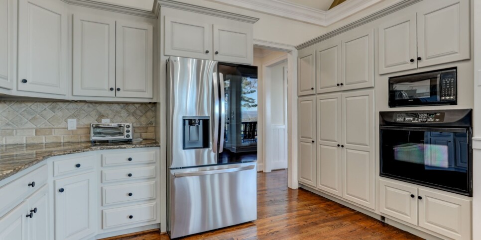 Big Canoe Rental - McElroy Manor - Kitchen