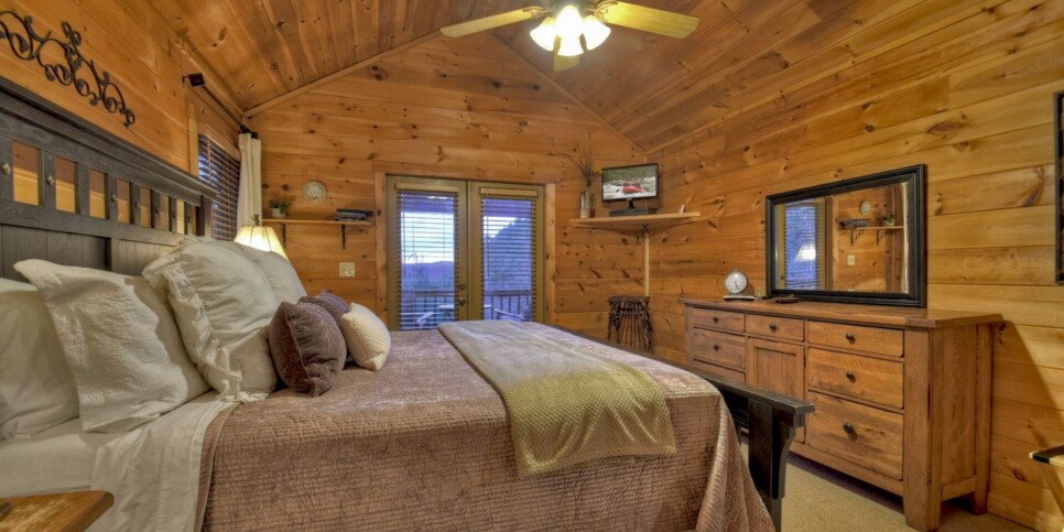 Blue Ridge - Blue Ridge Bliss - Bedroom