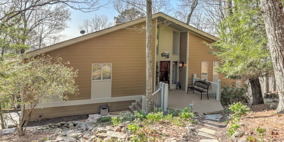 Big Canoe - The Grateful Den - Exterior