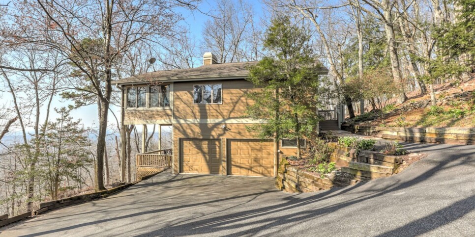 Big Canoe - The Grateful Den - Exterior