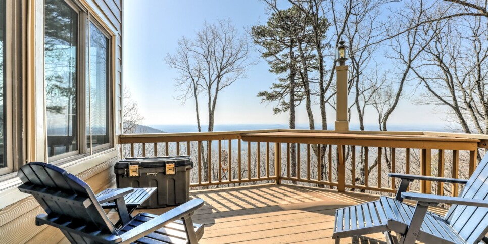 Big Canoe - The Grateful Den - Exterior