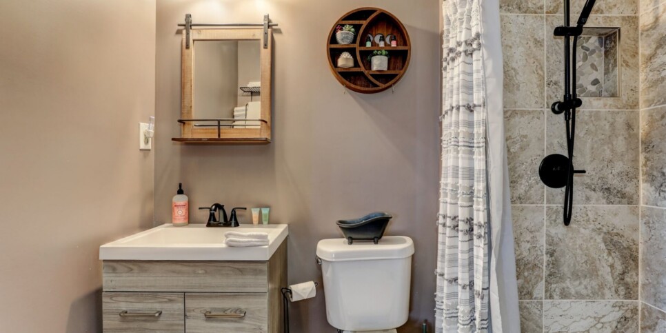 Bent Tree Chalet - Cozy Days Hideaway - Bathroom
