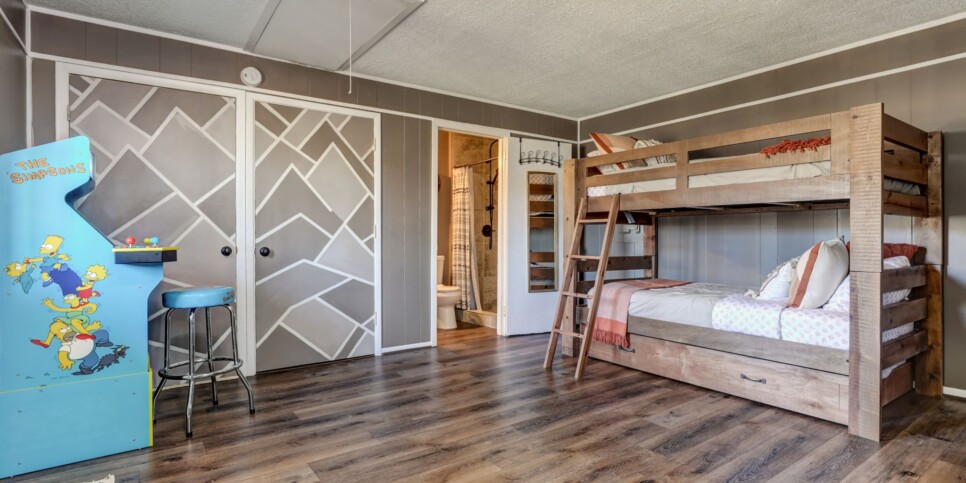 Bent Tree Chalet - Cozy Days Hideaway - Bedroom