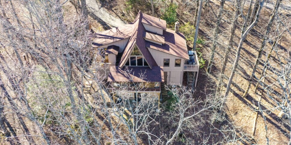 Bent Tree Chalet - Cozy Days Hideaway - Exterior