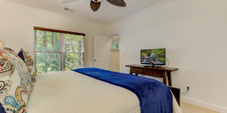 big canoe doctors orders bedroom