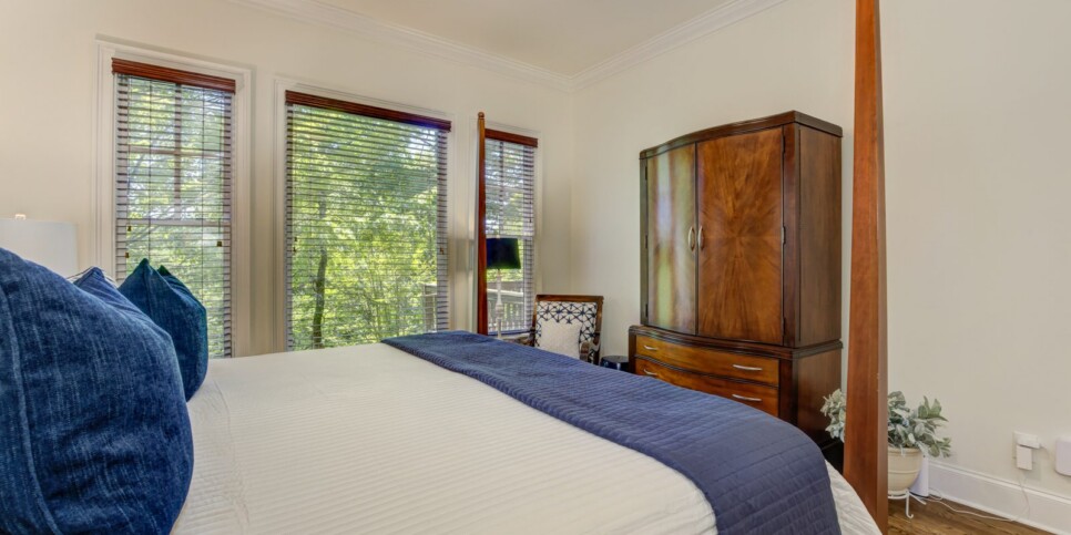 big canoe doctors orders bedroom