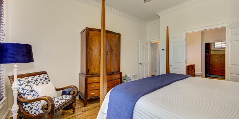 big canoe doctors orders bedroom