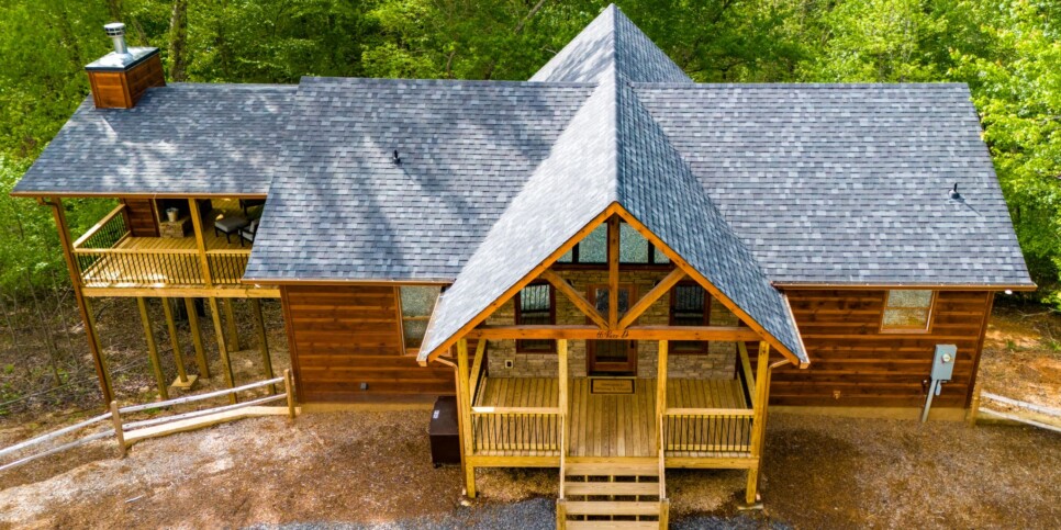 Blue Ridge - Whiskey & Woods - Exterior