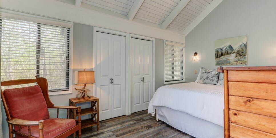 Big Canoe - Castaway Cottage - Bedroom