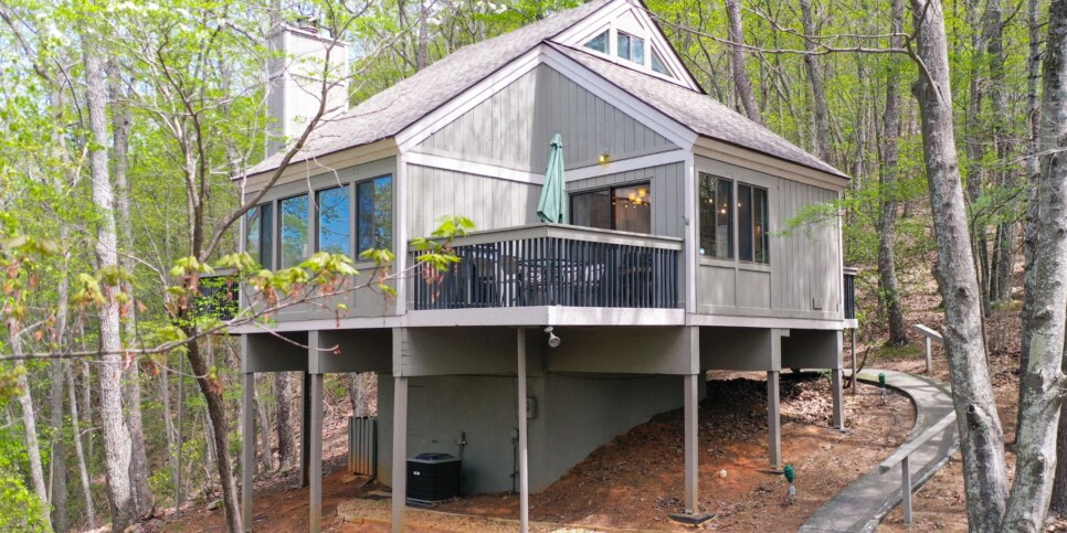 Big Canoe - Castaway Cottage - Exterior