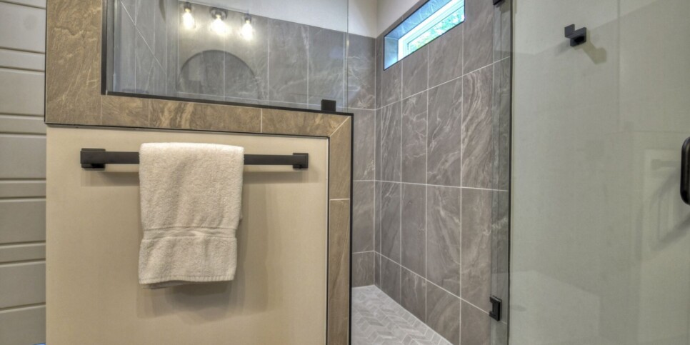 Blue Ridge - Casa Moderne - Bathroom