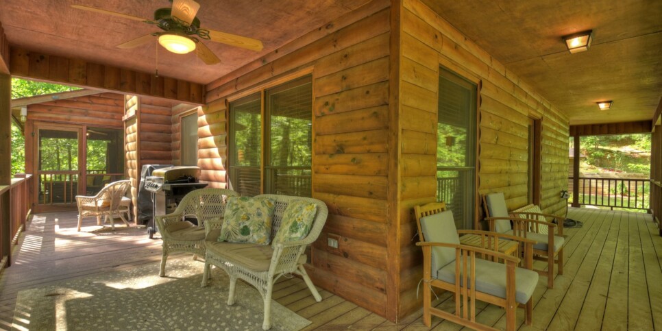 Ellijay - Streams and Daydreams - Exterior