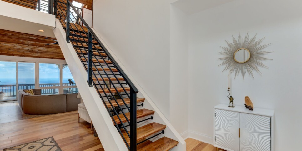 Big Canoe - Mountain Top Escape - Living