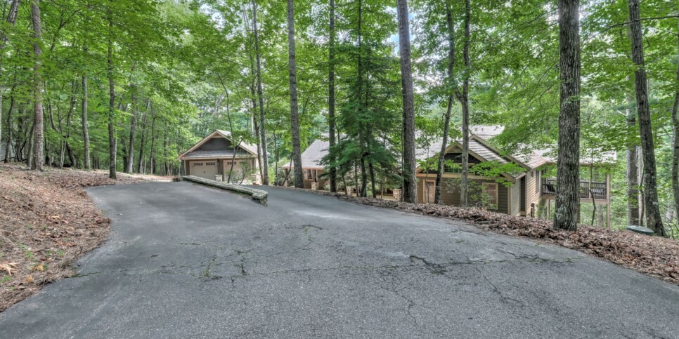 Big Canoe - Plummer Lodge - Exterior