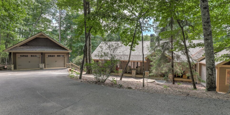 Big Canoe - Plummer Lodge - Exterior