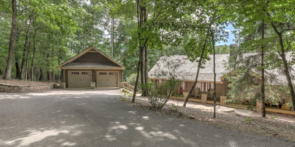 Big Canoe - Plummer Lodge - Exterior