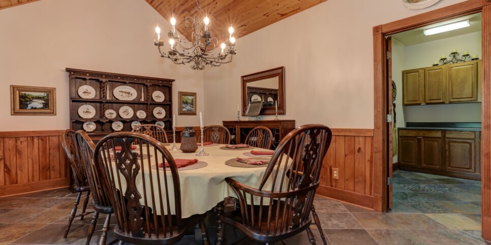 Big Canoe - Plummer Lodge - Kitchen