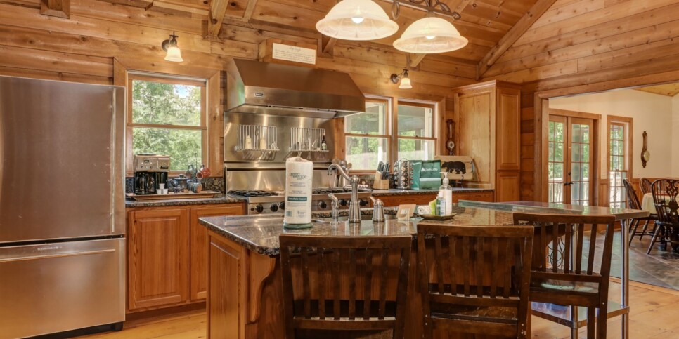 Big Canoe - Plummer Lodge - Kitchen