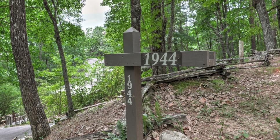 Big Canoe - Timber Lodge - Exterior