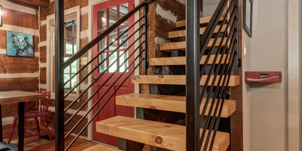 Big Canoe - Timber Lodge - Living Room