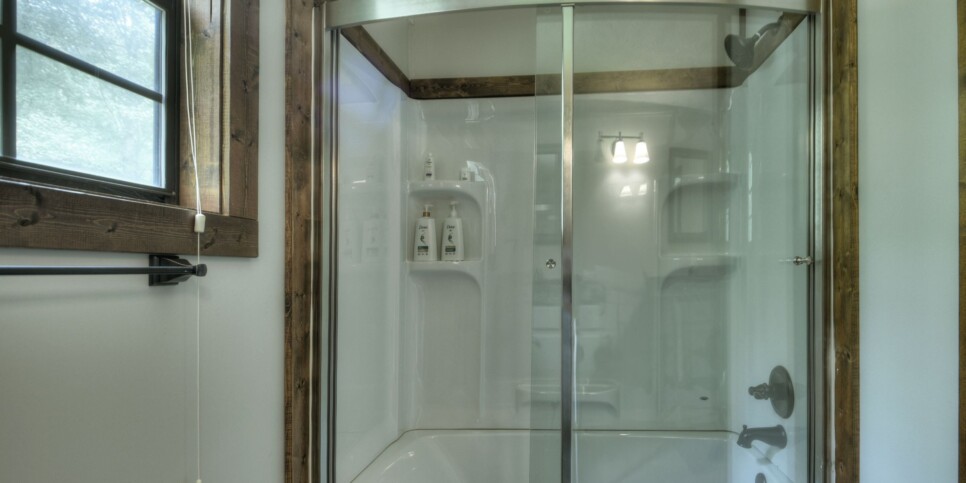 Blue Ridge - Aska River House - Bathroom