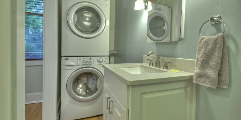 Blue Ridge - Snowbird Sanctuary - Half Bathroom