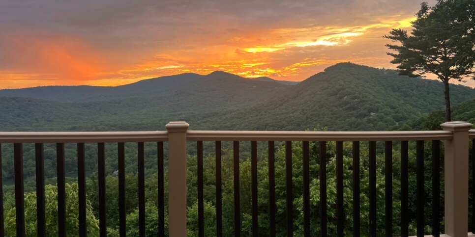 Big Canoe - Mountain Manor - Exterior