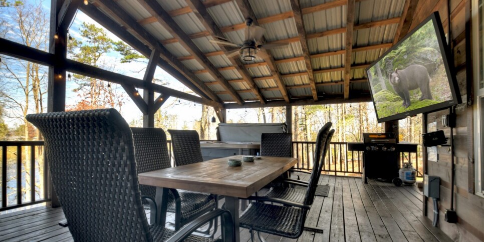 Blairsville Cabin - Moon Tower Cabin - Exterior